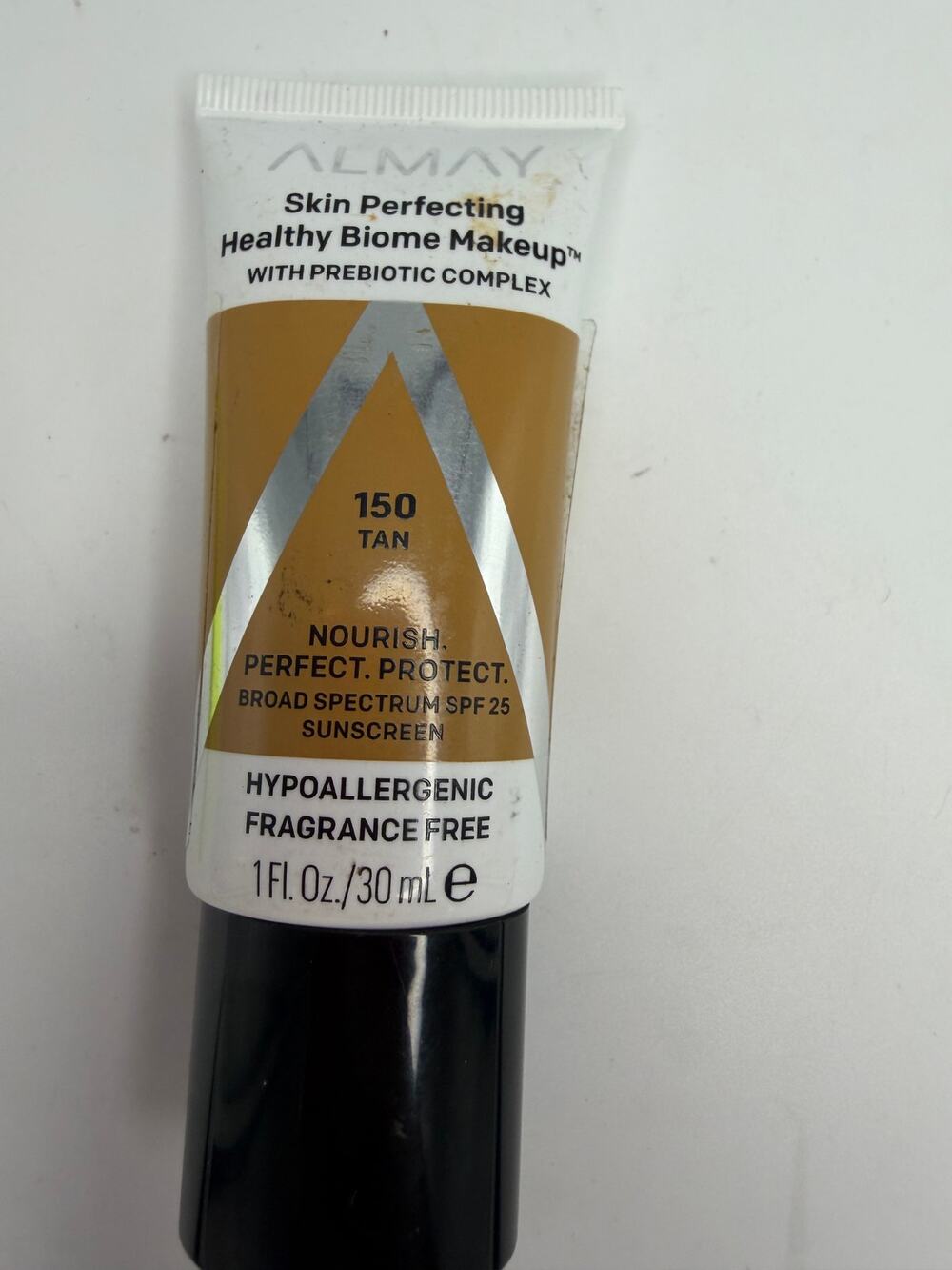 Almay Skin Perfecting Healthy Biome Makeup 150 Tan SPF 25 Prebiotic 1 oz